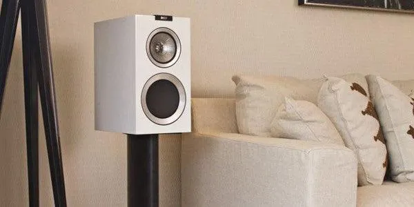 KEF R300 Diffusori 3 vie Bass Reflex SISTEMA UNIQ. BIANCHI Woofer da 16cm 120W (COPPIA)