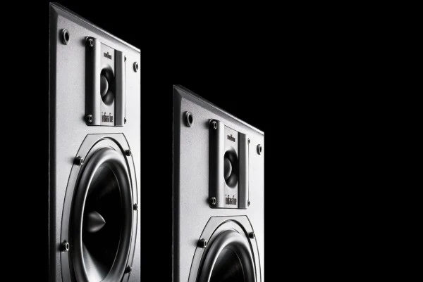 Indiana Line DJ 308 Diffusori da scaffale da 8" high end a 3 vie 140W (Coppia)