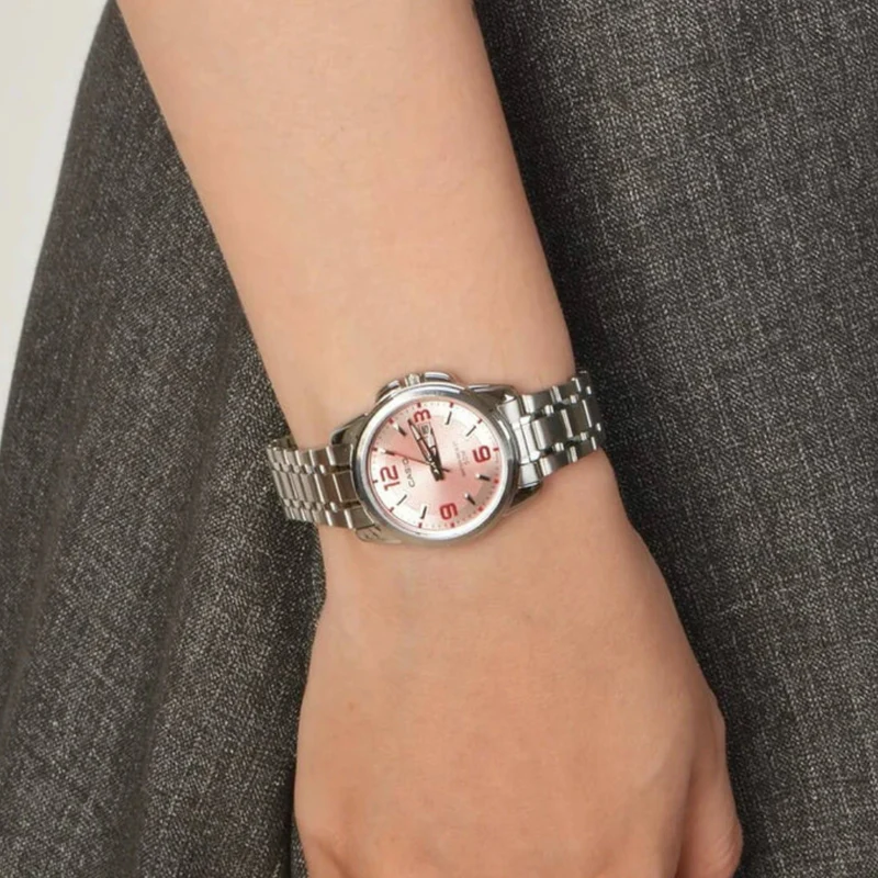 Casio Reloj Análogo para Mujer de Acero Inoxidable, LTP-1314D-5AV