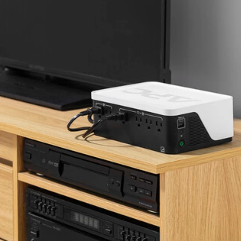 APC UPS Regulador 600W 1050 VA 8 Salidas, BE1050G3