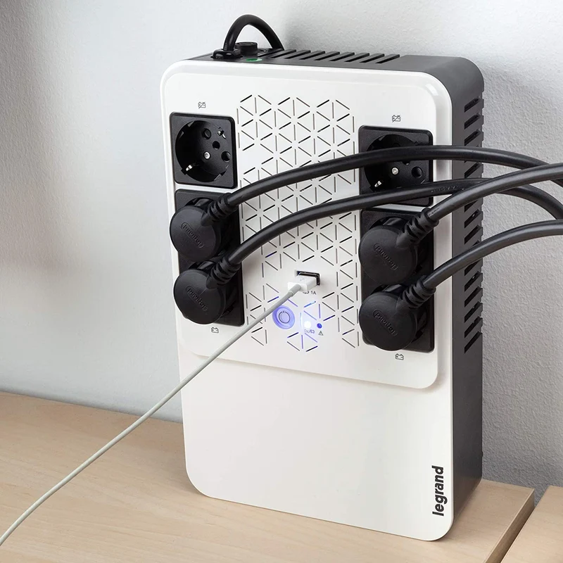 GRUPPO DI CONTINUITA' UPS LEGRAND MULTIPLUG 600VA / 360W