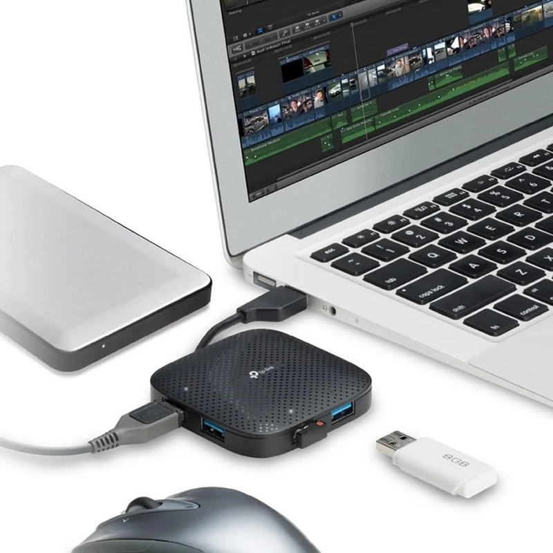 UH400 Hub USB 3.0 4 in 1, Design con Cavo Pieghevole