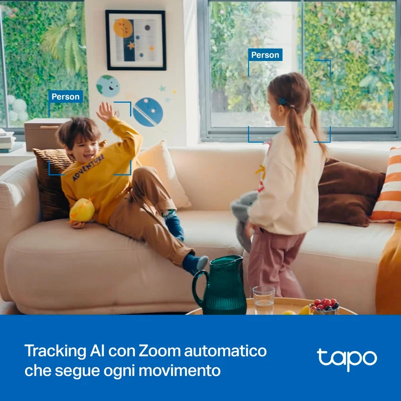Tapo C250 Telecamera WiFi Interno 4K 8MP, 360° PTZ, Rilevamento AI