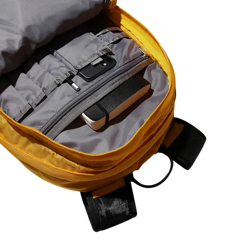 The North Face Zaino Classico Borealis da 28 litri NF00CF9C4WP giallo oro-nero