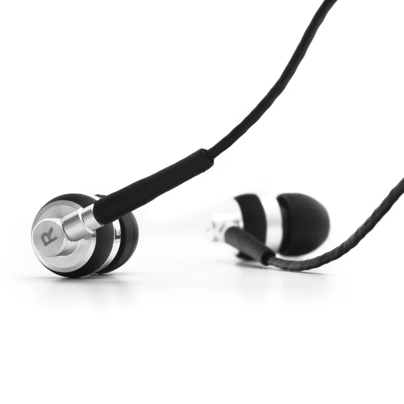 Auricolari cablati M2 con bassi e chiarezza migliorati