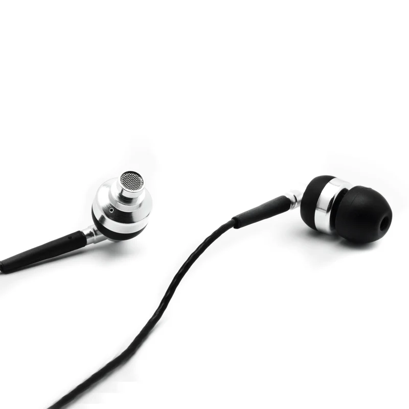 Auricolari cablati M2 con bassi e chiarezza migliorati